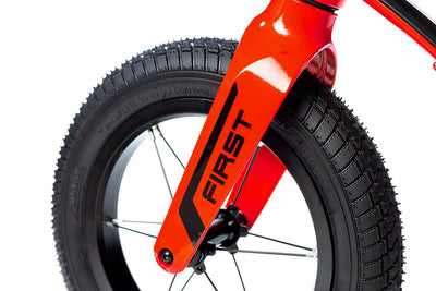 Balansinis dviratukas Karbon First red-black