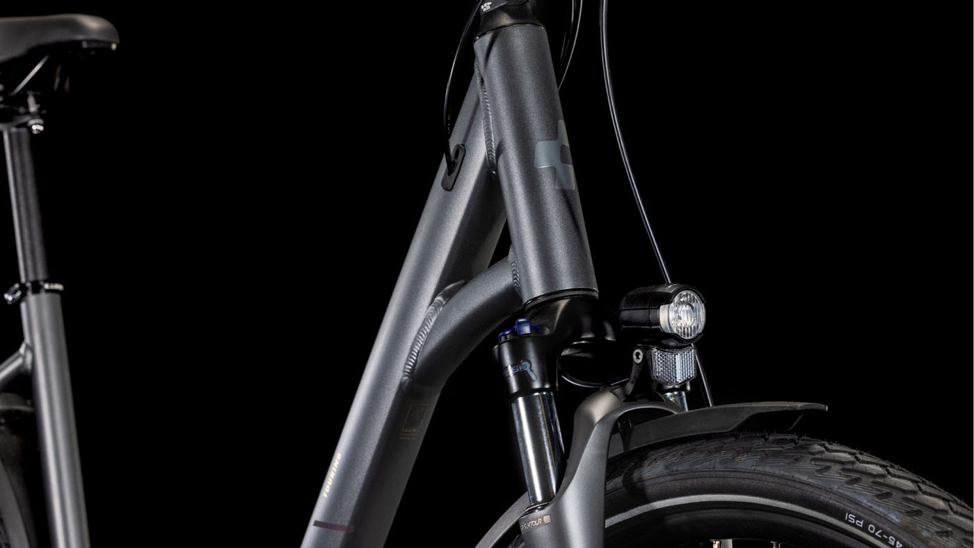 Dviratis Cube Touring Pro Easy Entry slabgrey'n'metal 2025