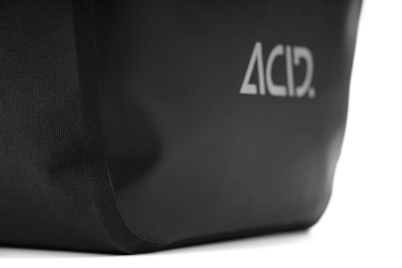 Kelioninis krepšys ACID Travlr Pure 15 black