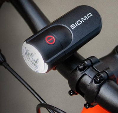 Apšvietimo komplektas Sigma AURA 30 + Curve K-Set battery (StVZO)